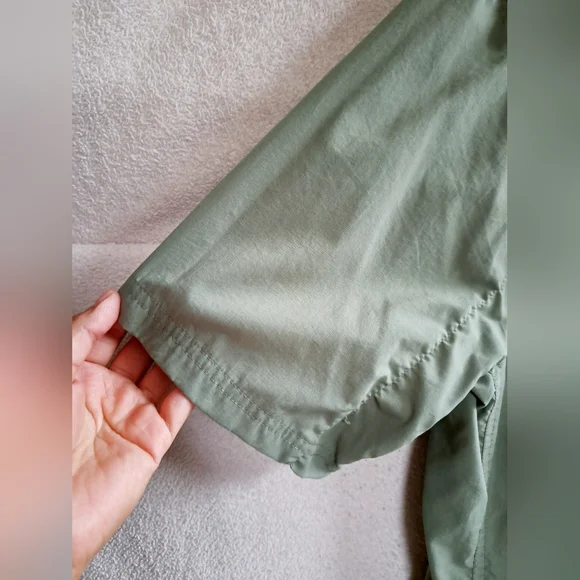 Men's REI Green Button Down Shirt - Picture 3 of 15